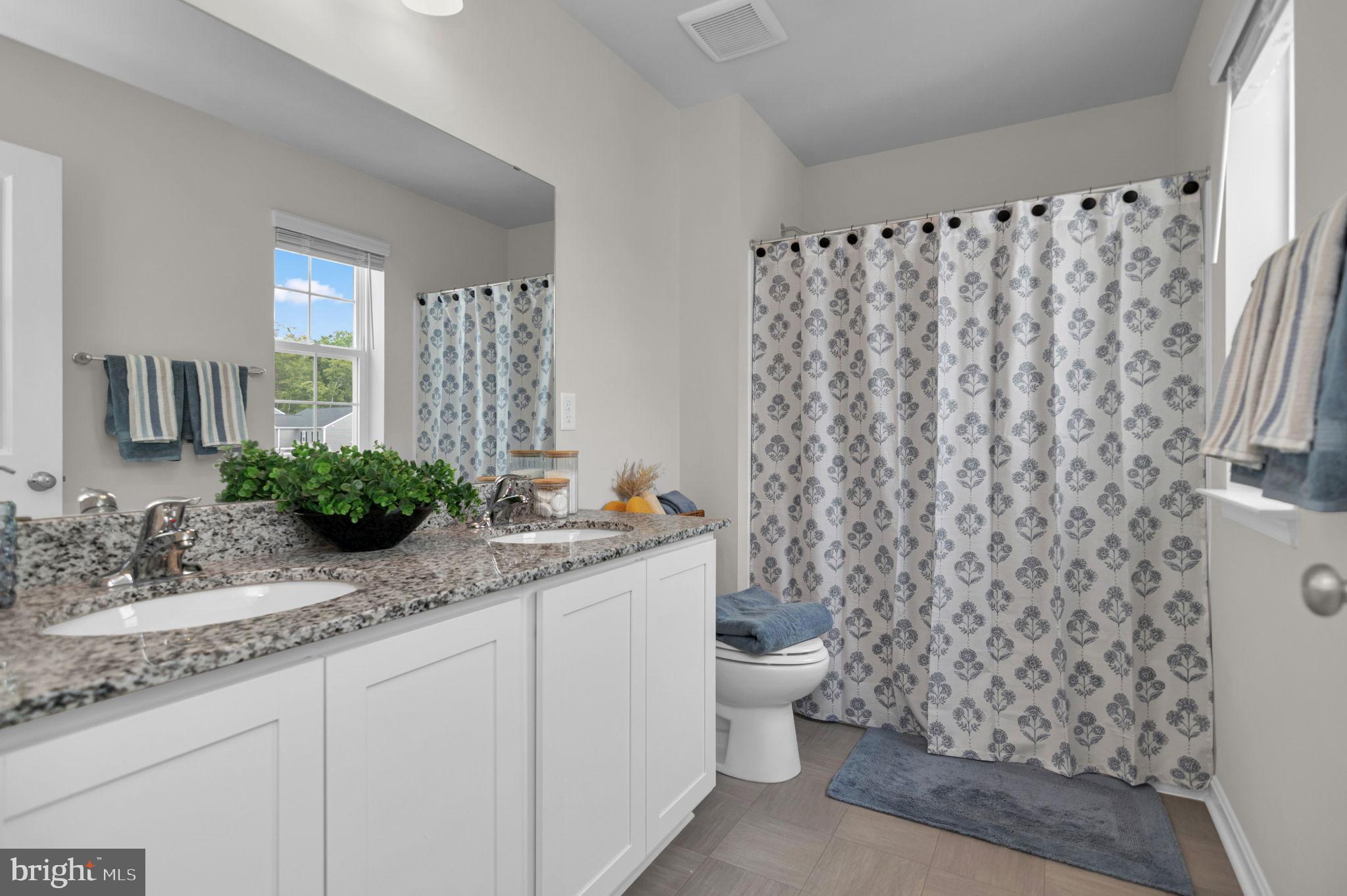 WILDERNESS SHORES - Residential