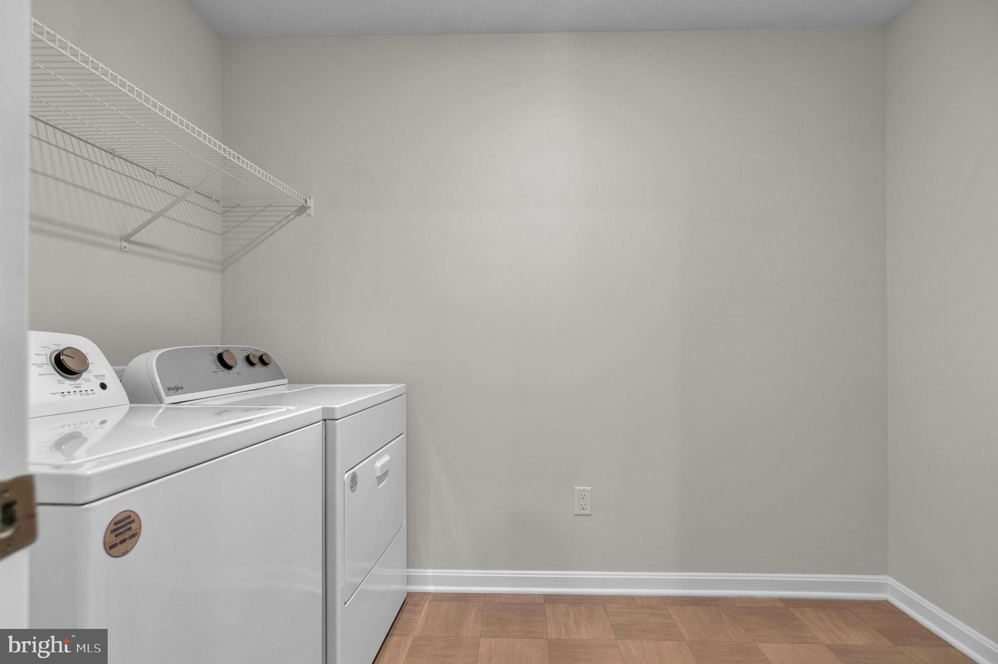 WILDERNESS SHORES - Residential