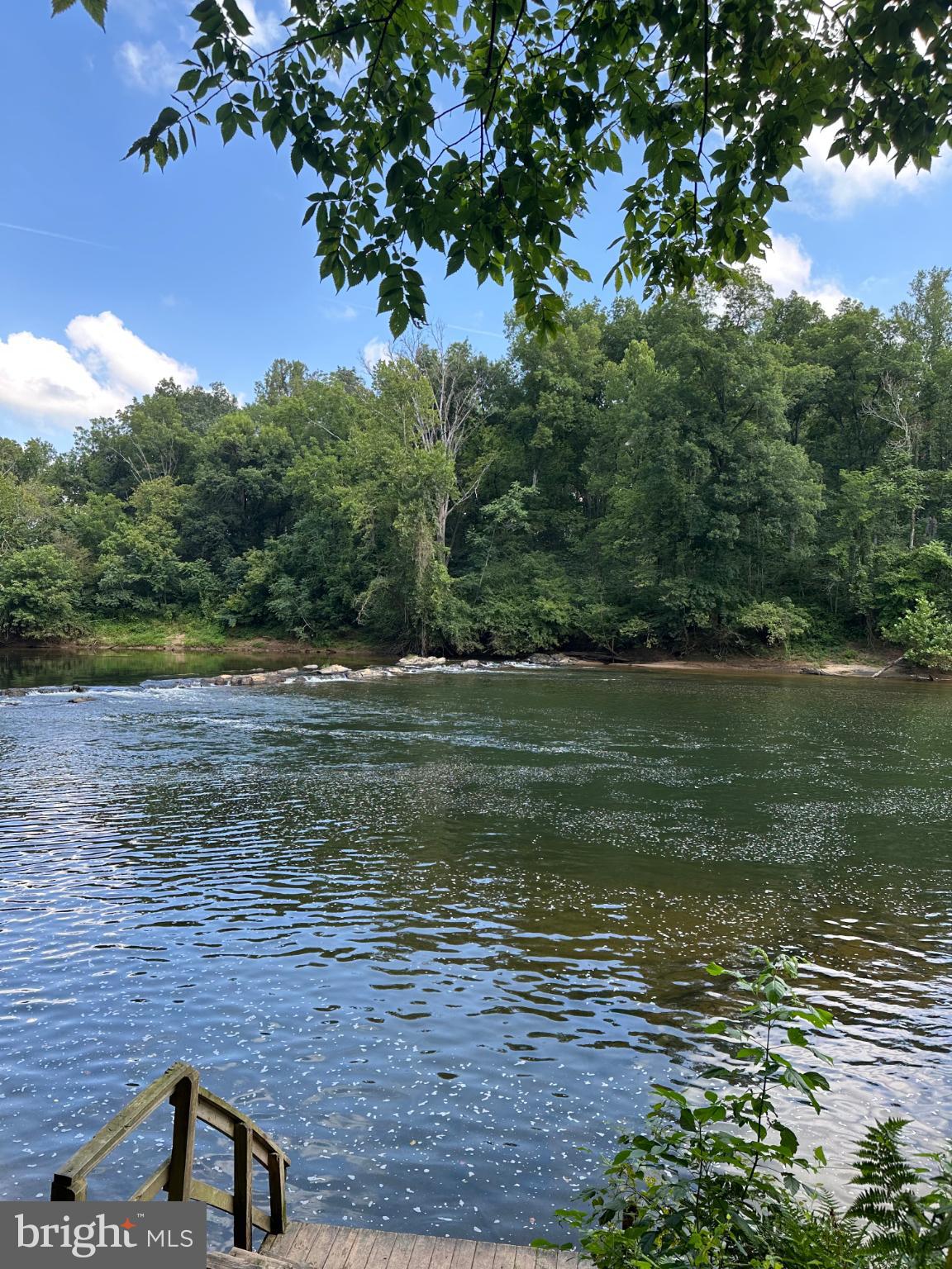 WILDERNESS SHORES - Residential