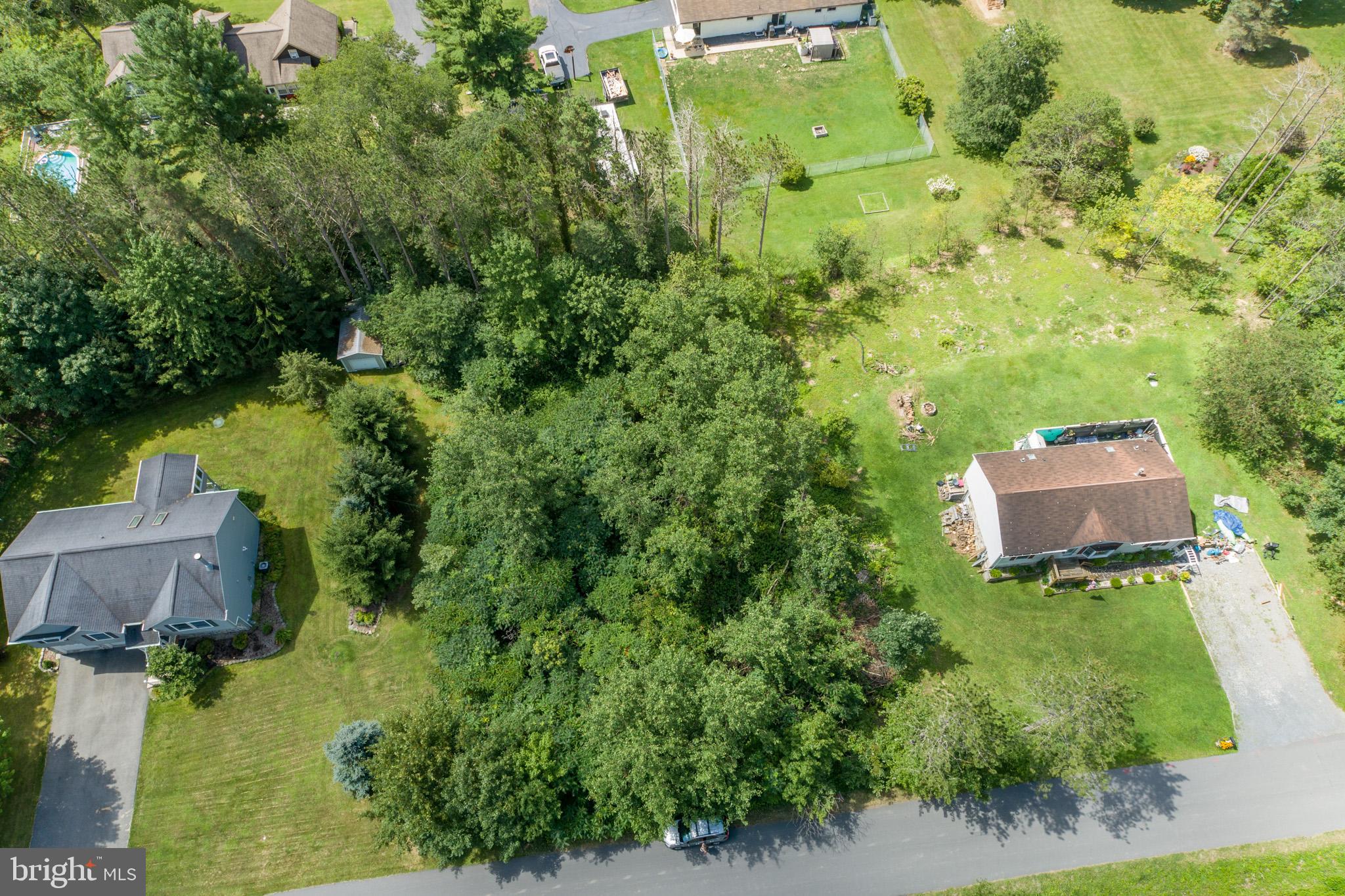 SOUTHERN PINES - Land