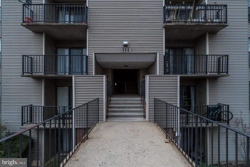 Applicant's Application fell through.    Looking for qualified applicant for immediate occupancy as of 12/12/2019.  Gorgeous sun filled, one bedroom one bathroom, + den, and formal dining room.    Kitchen and Bathroom Tile Floors.  Glowing Hardwood Floors in living, dining room, bedrooms and den area Huge balcony overlooking green trees.    All utilities included.  Plenty of Parking.  Must register for parking permit.  Freshly Painted and Professionally Cleaned ready for your client to move right in.  All Utilities Included.  Professionally Painted and Cleaned.