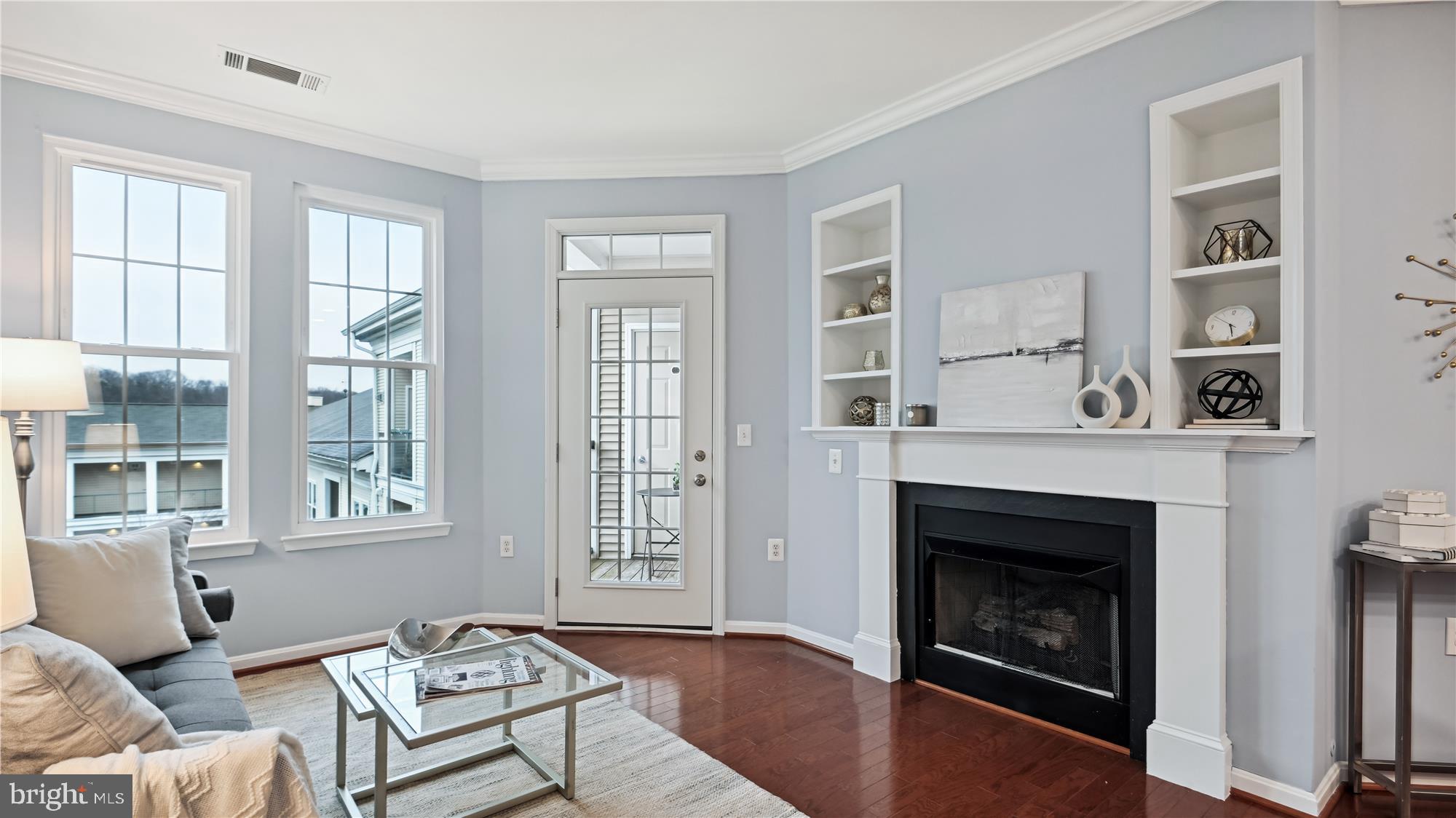 THE GROVE AT ARLINGTON - Residential