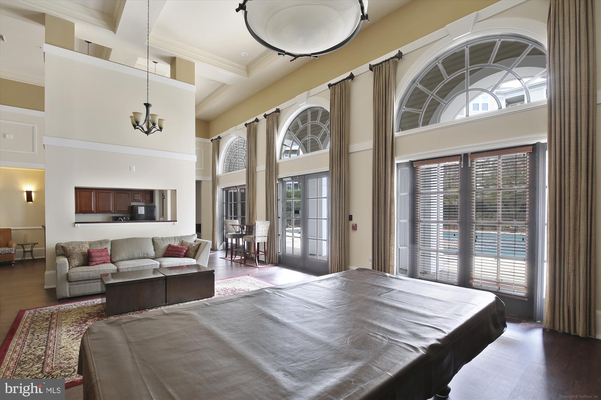 THE GROVE AT ARLINGTON - Residential