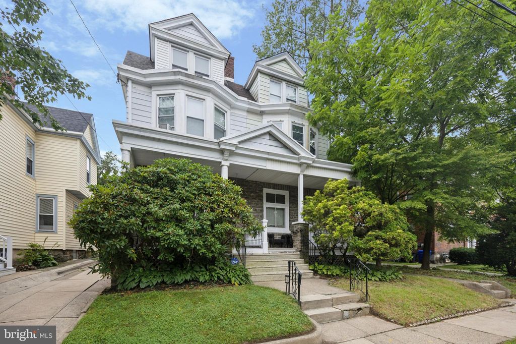 Photo of 512 Crest Avenue, ELKINS PARK, PA 19027 (MLS # PAMC2152422)