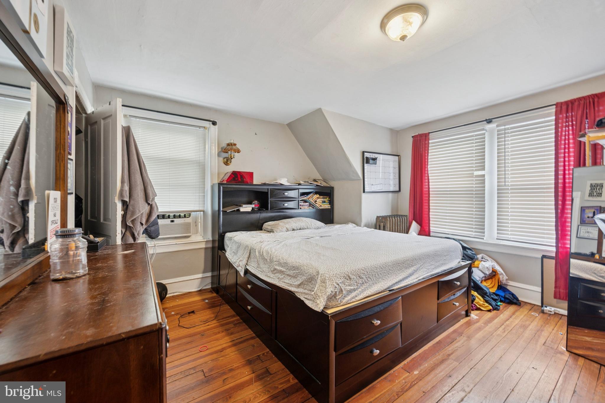 ELKINS PARK - Residential