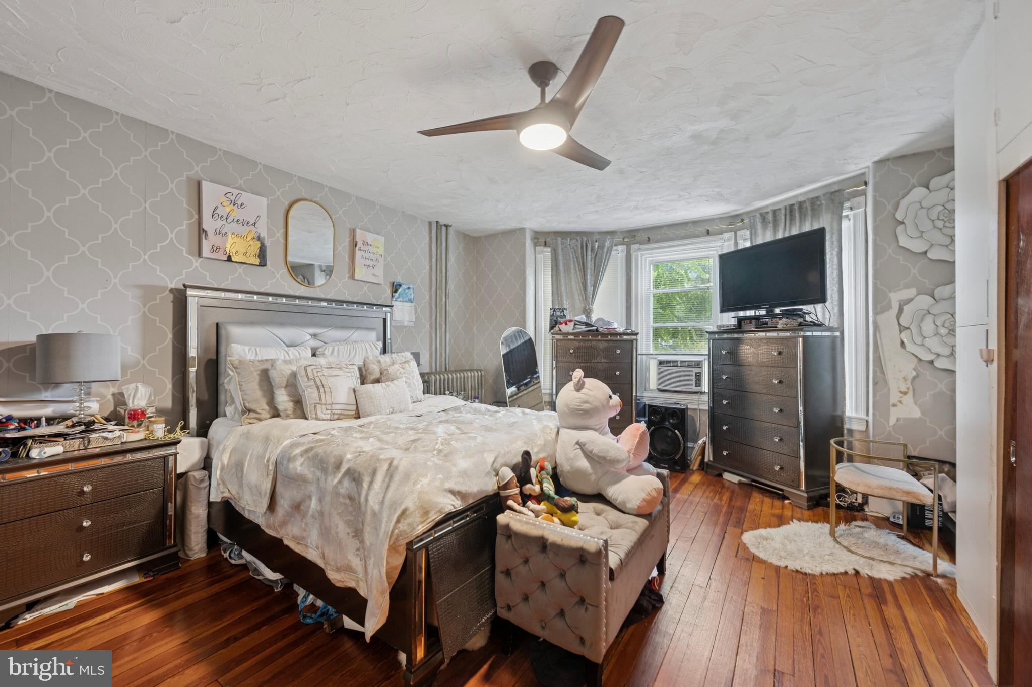 ELKINS PARK - Residential