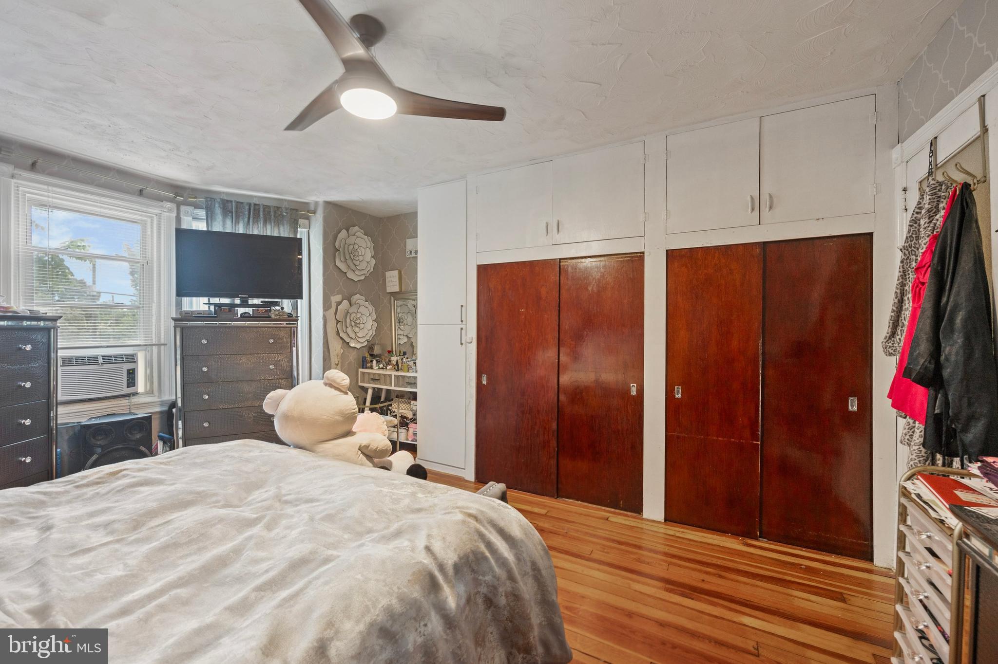 ELKINS PARK - Residential