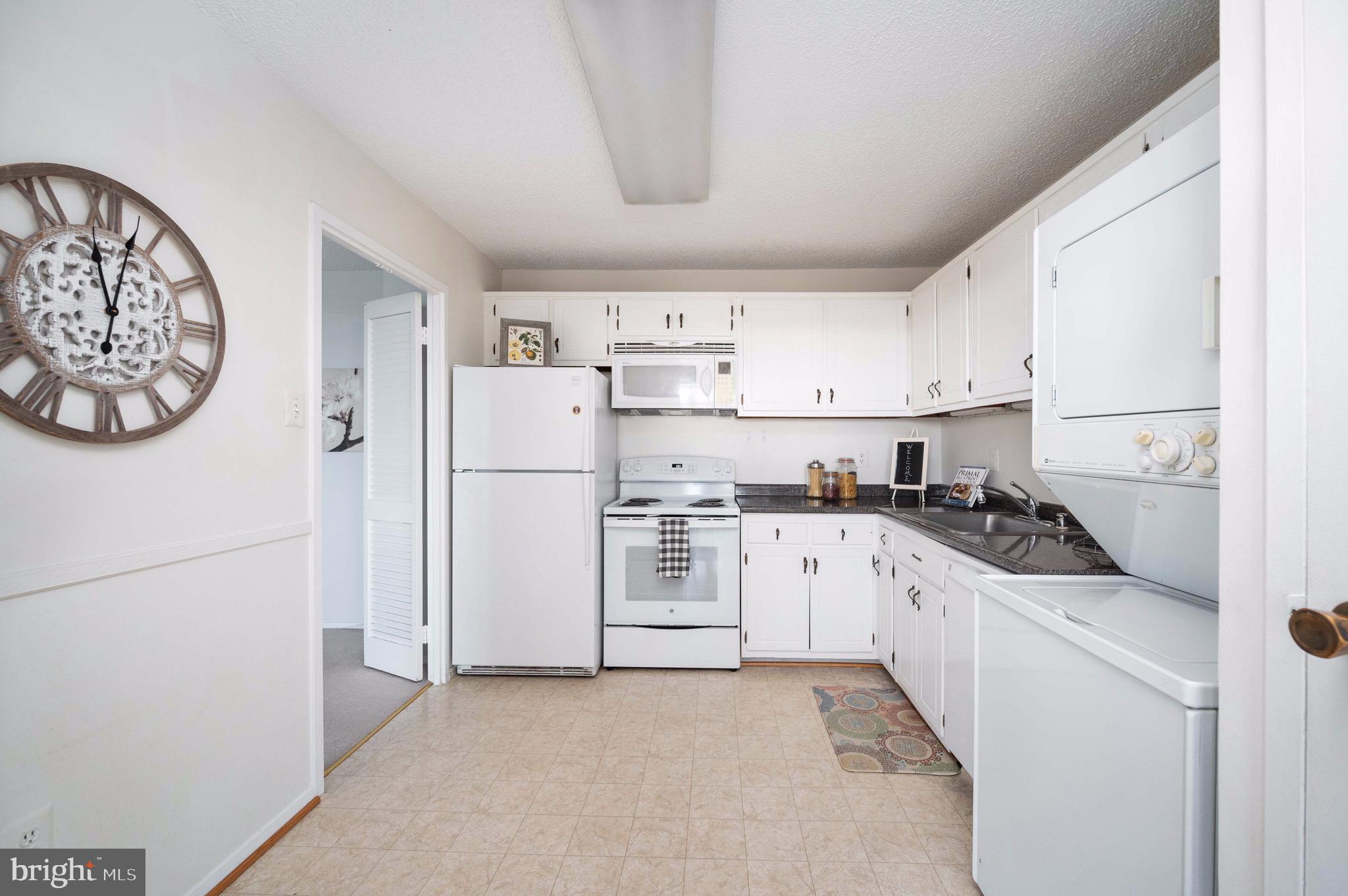 TEMPLETON OF ALEXANDRIA - Residential