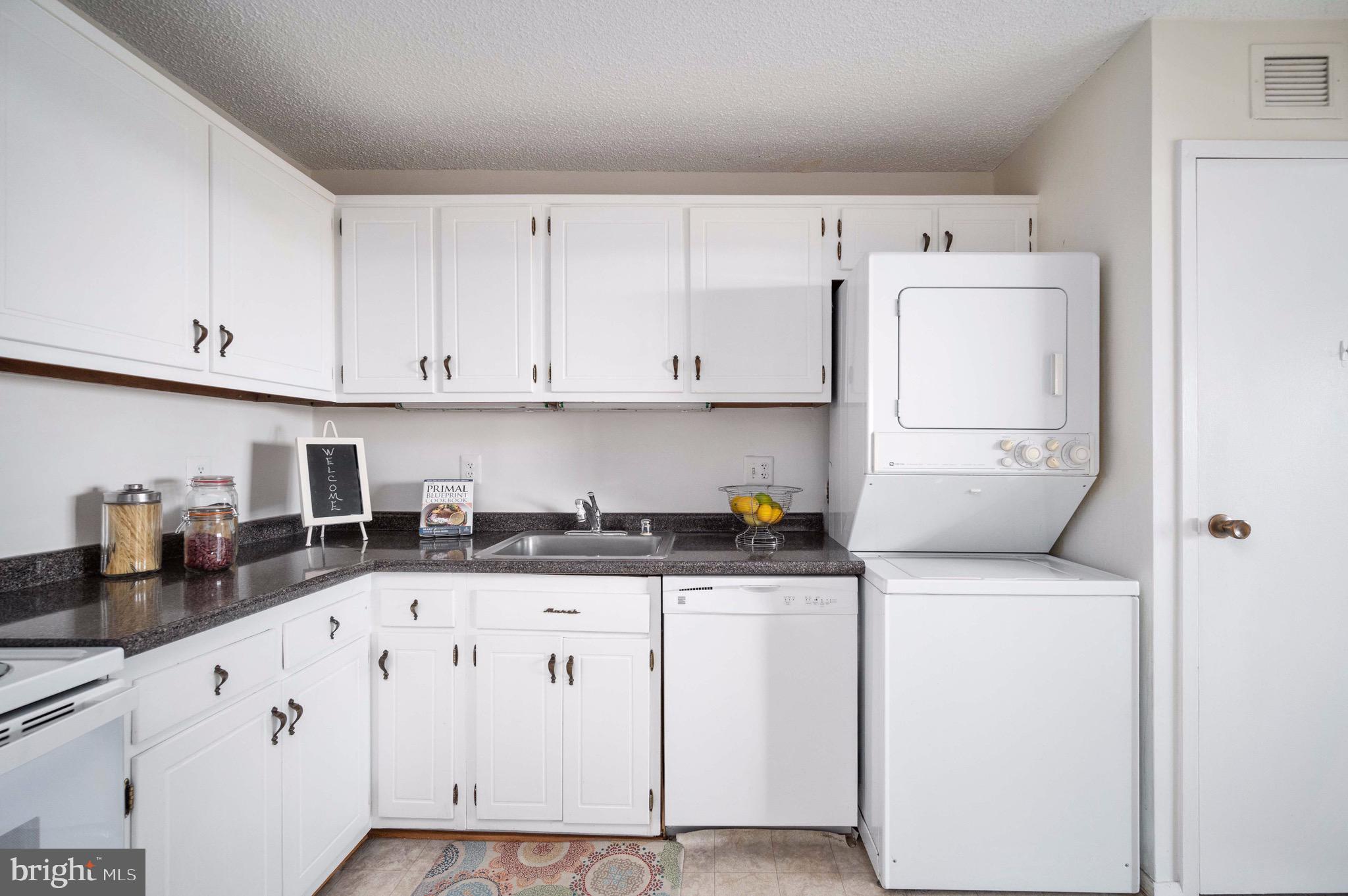 TEMPLETON OF ALEXANDRIA - Residential