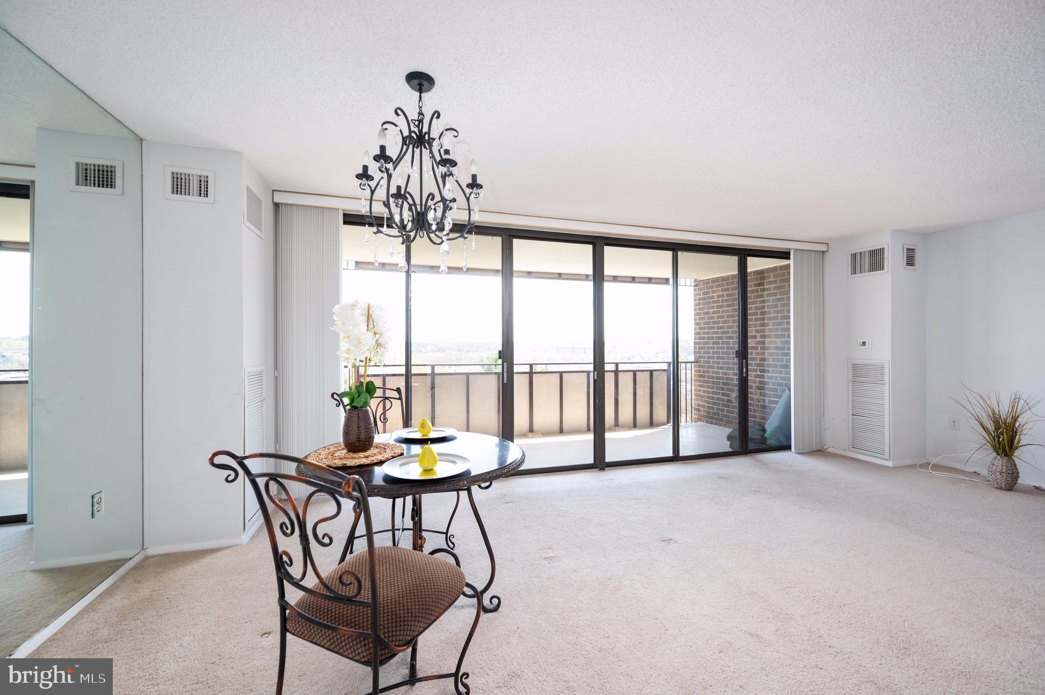 TEMPLETON OF ALEXANDRIA - Residential