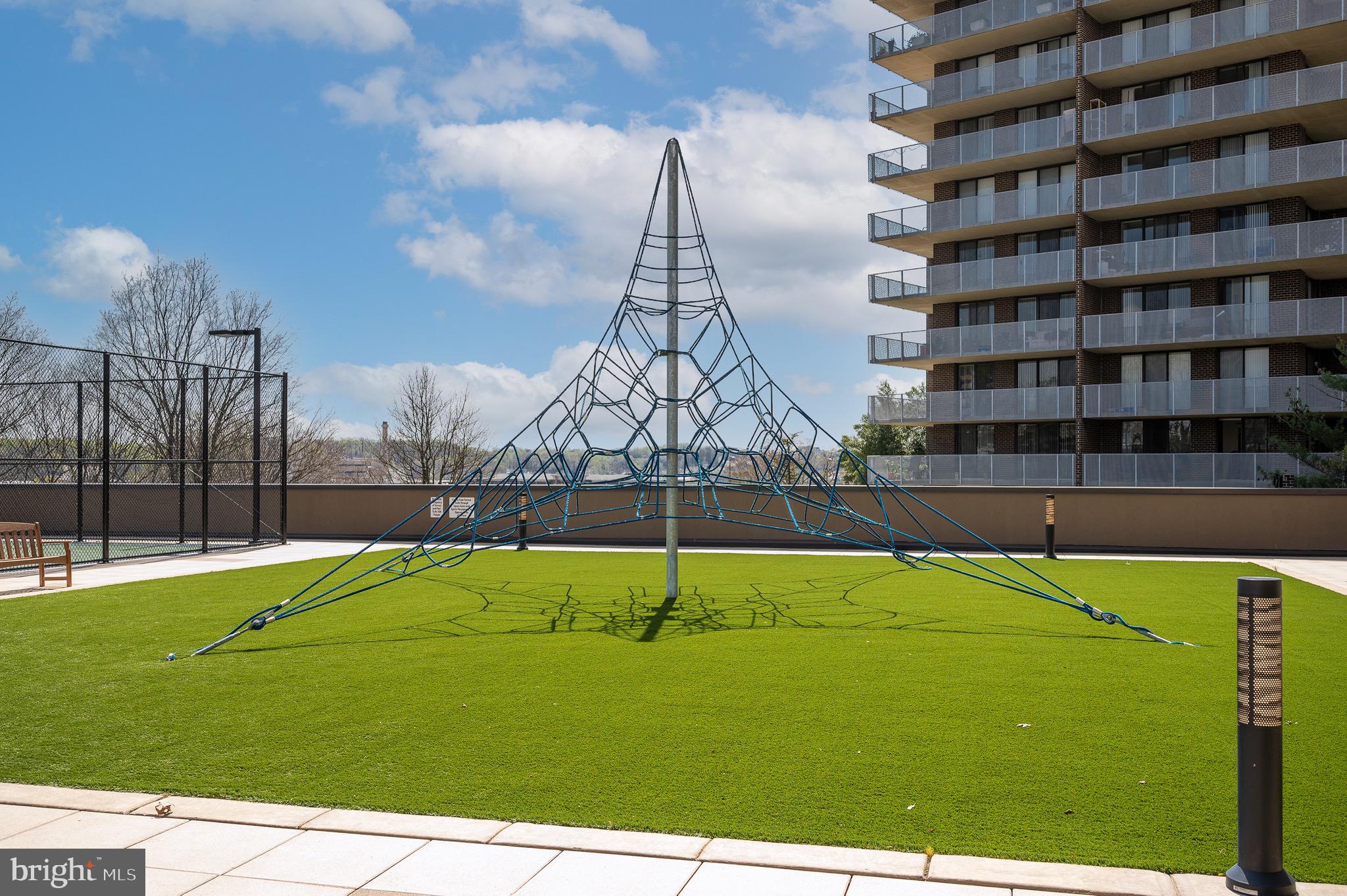 TEMPLETON OF ALEXANDRIA - Residential