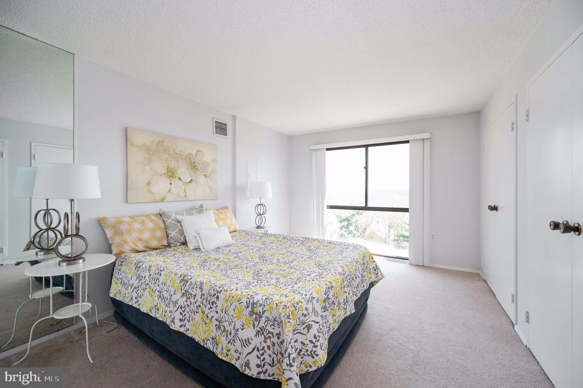 TEMPLETON OF ALEXANDRIA - Residential