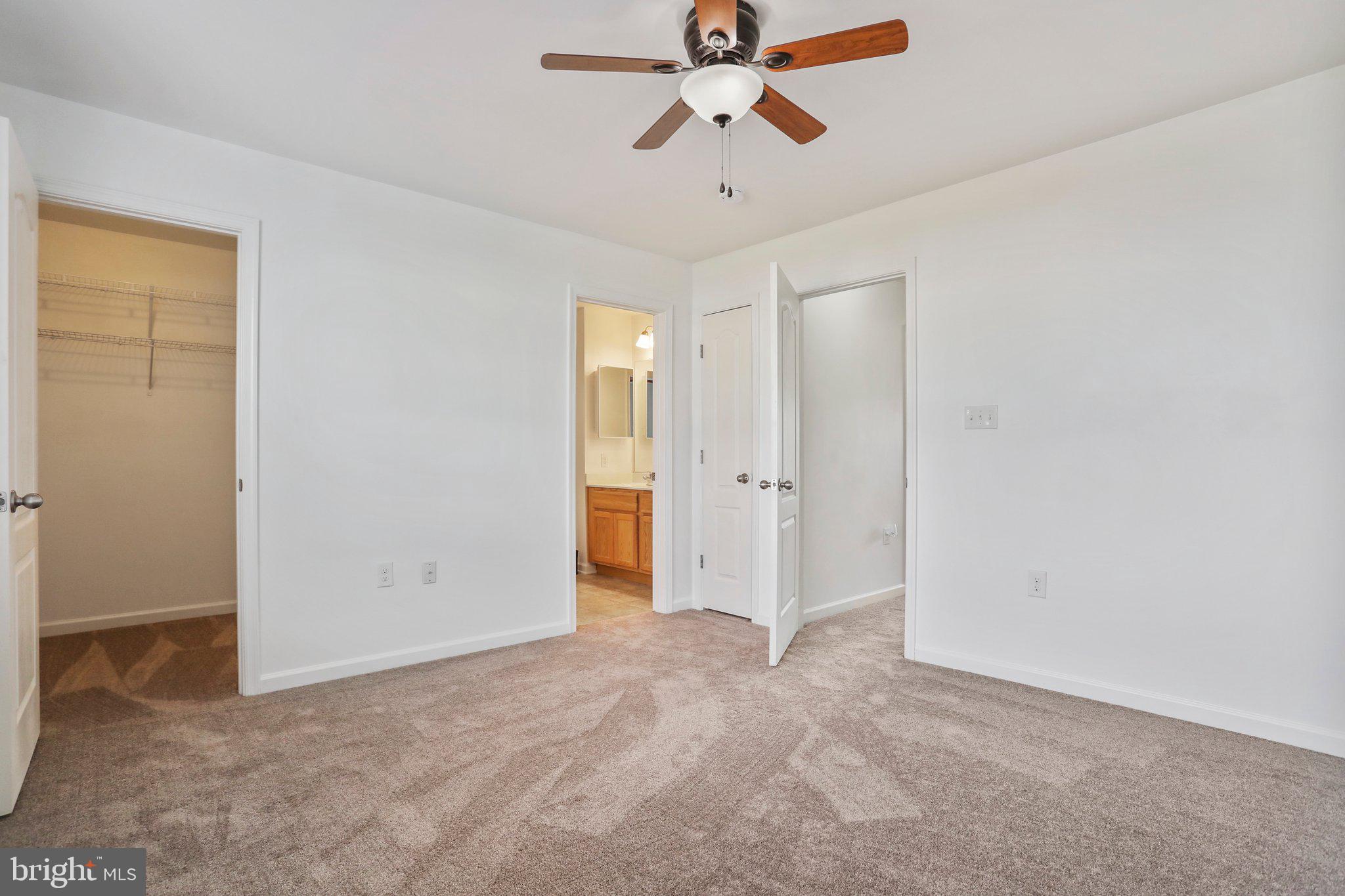 MANOR PARK - Residential