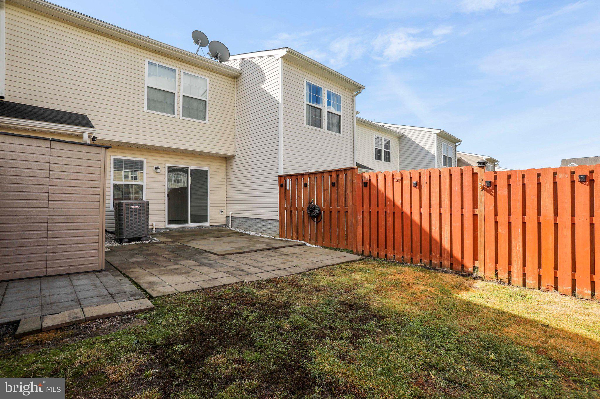 MANOR PARK - Residential