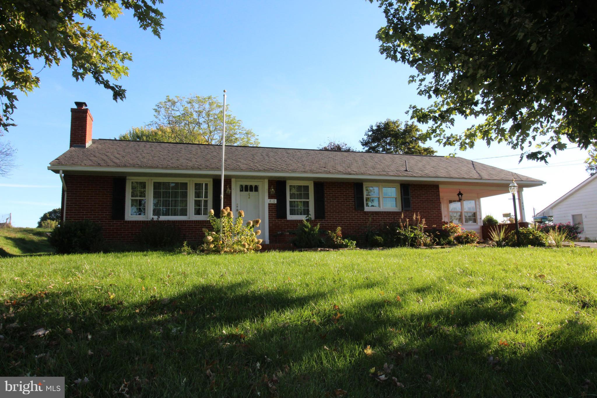 VALLEY VIEW - Residential Lease