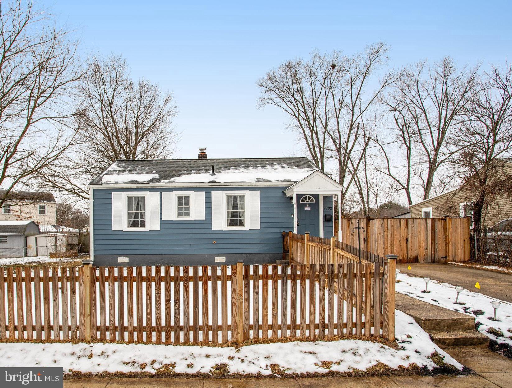 HOLLYWOOD - Residential