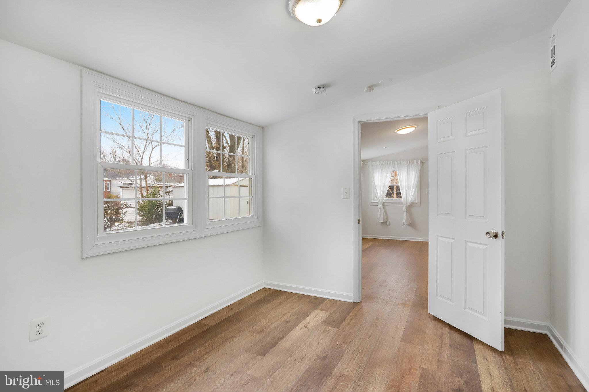 HOLLYWOOD - Residential