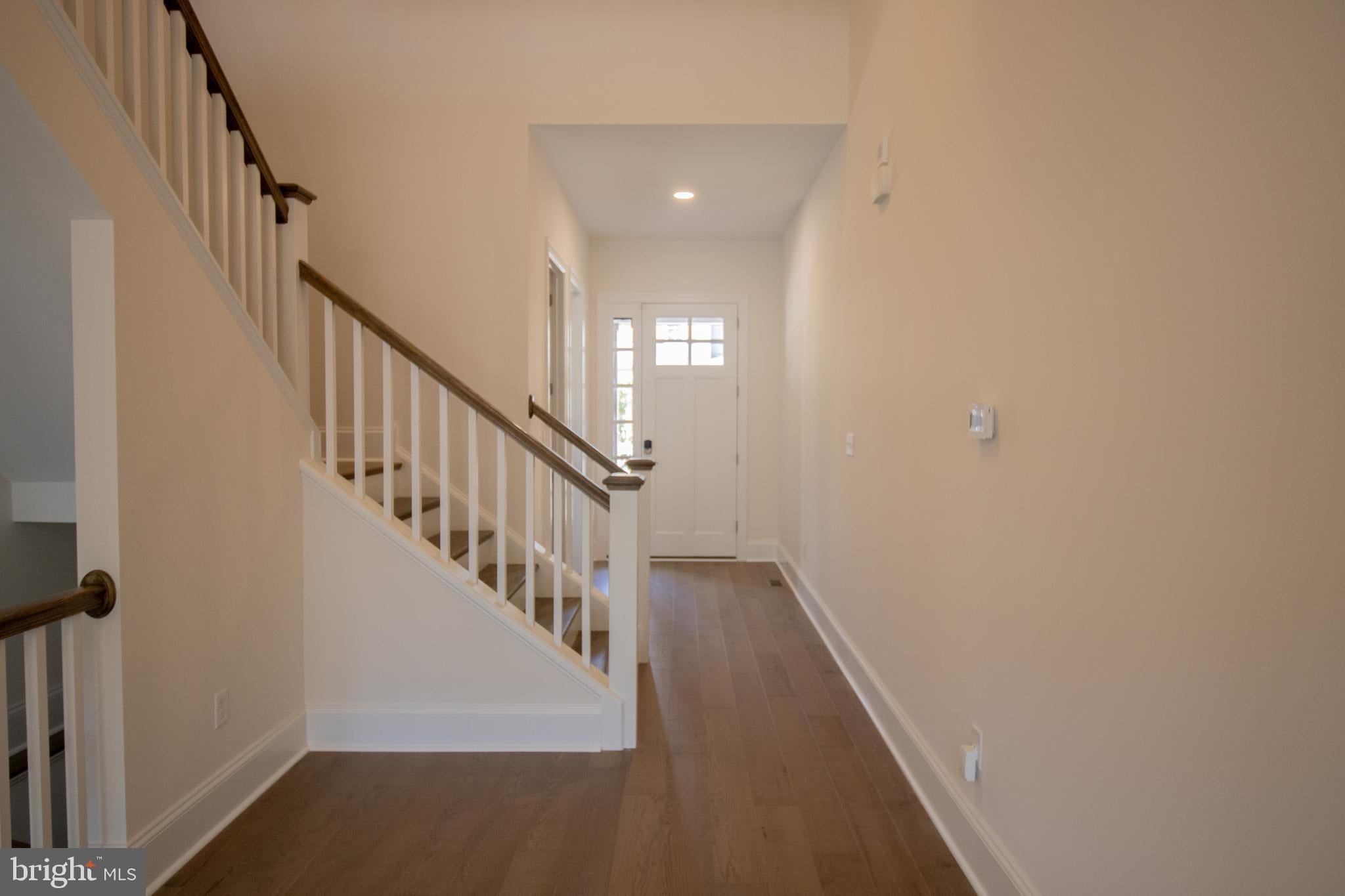 1309 COULEE WAY