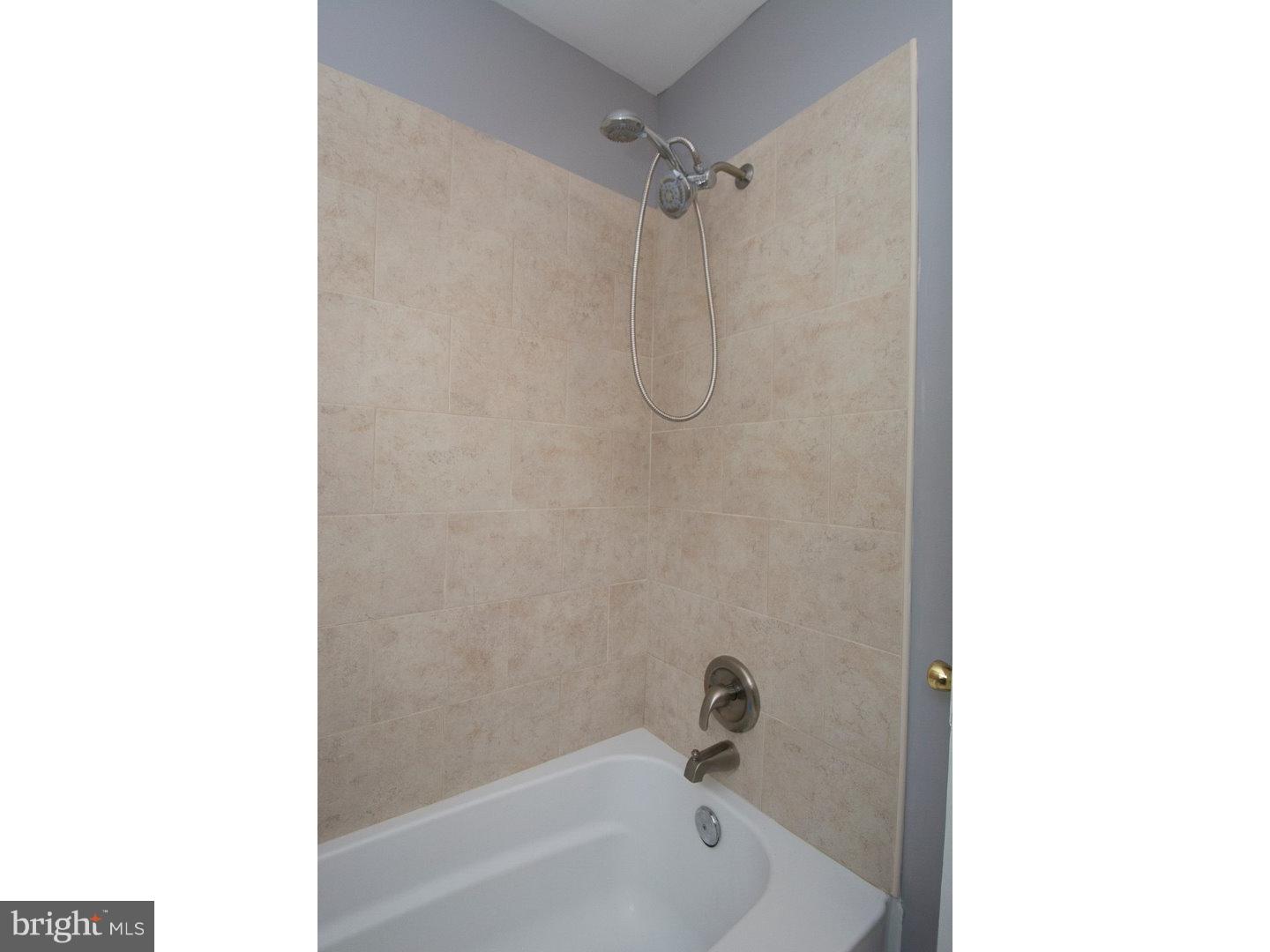 STONEY CREEK - Residential