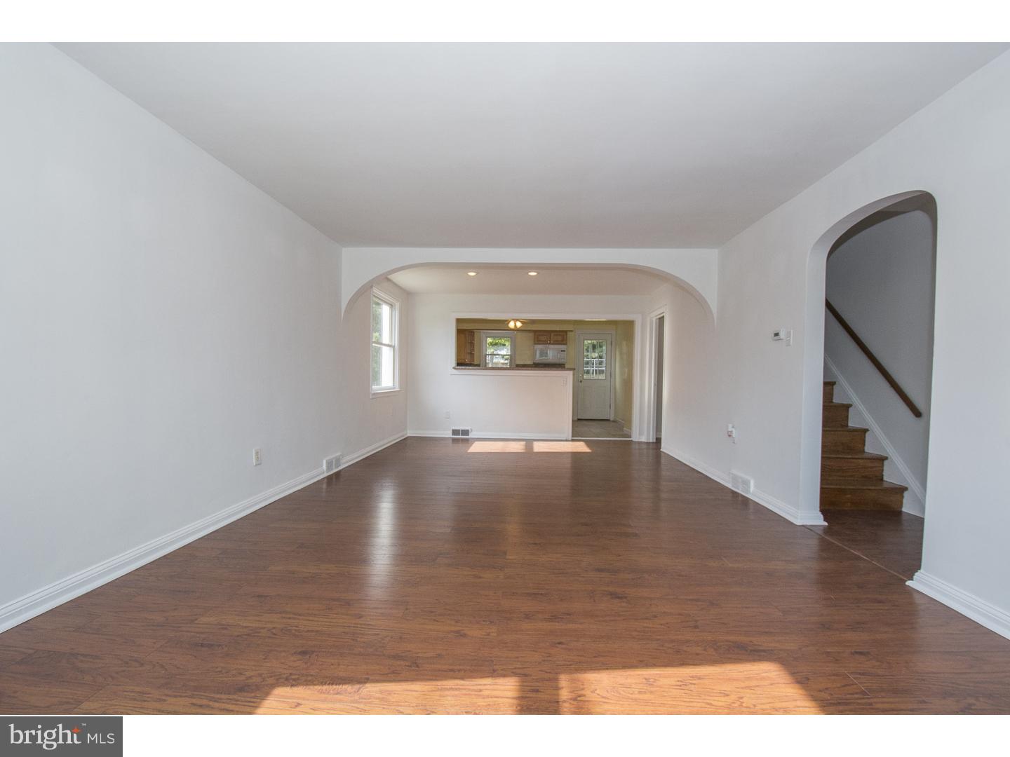 STONEY CREEK - Residential