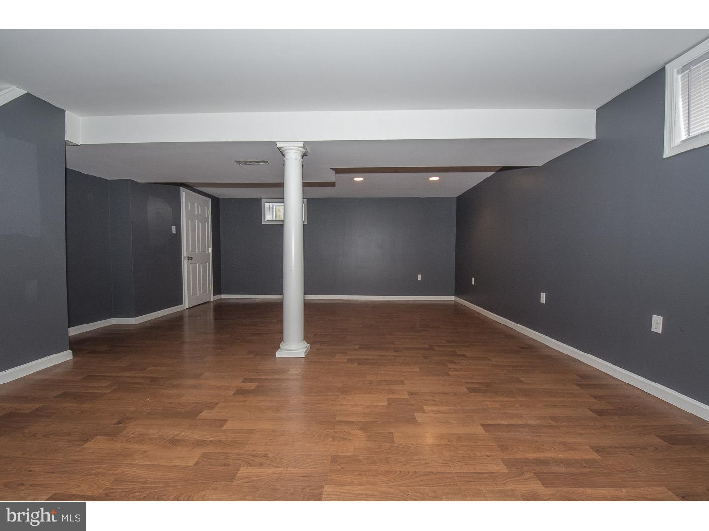 STONEY CREEK - Residential