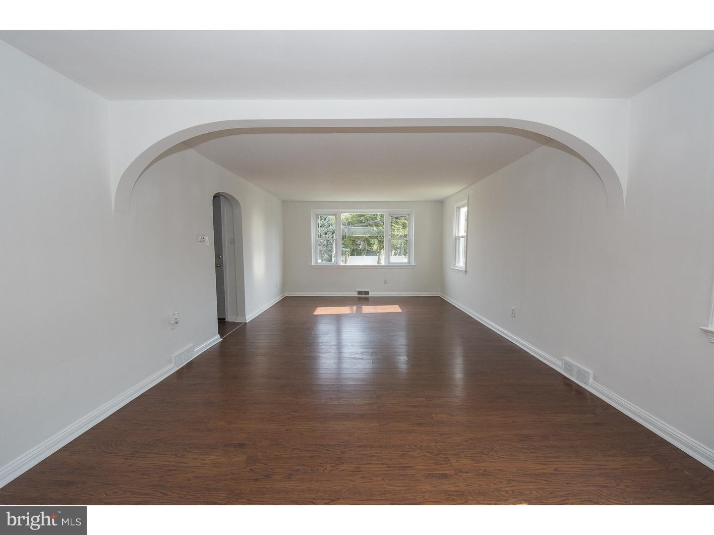 STONEY CREEK - Residential