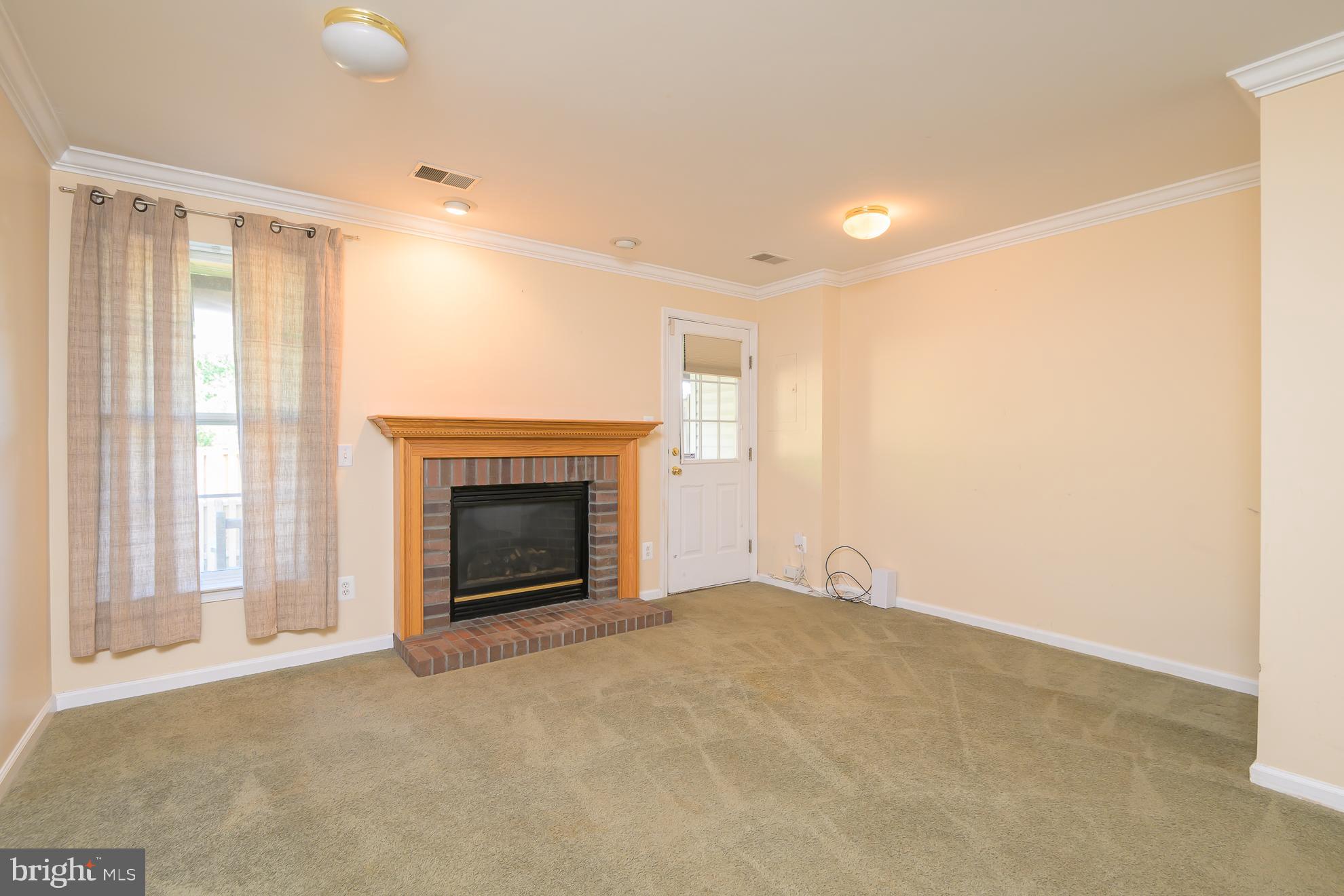 COMPTON VILLAGE - Residential