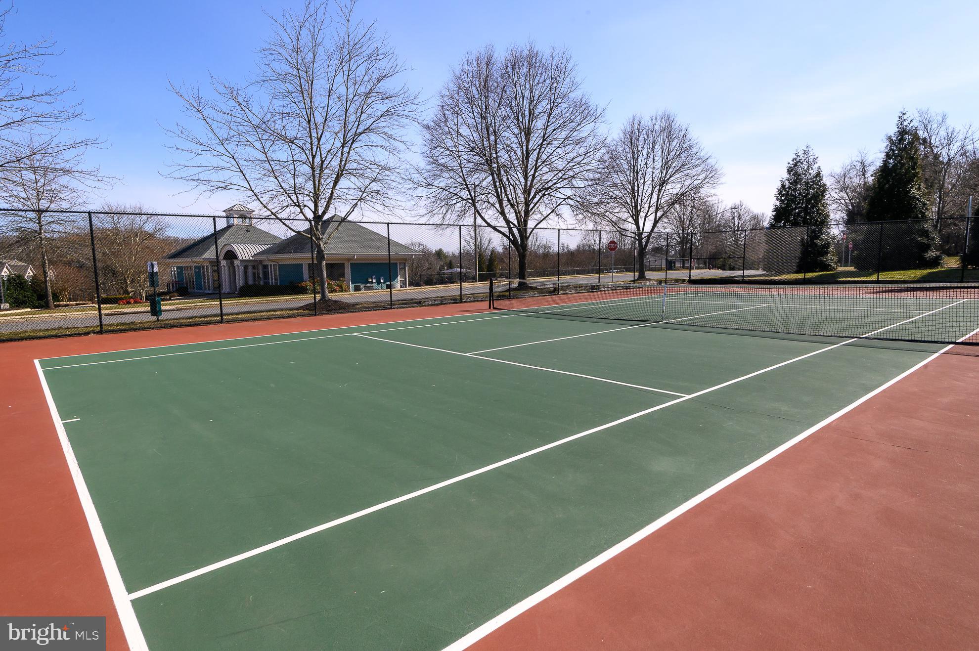 COMPTON VILLAGE - Residential