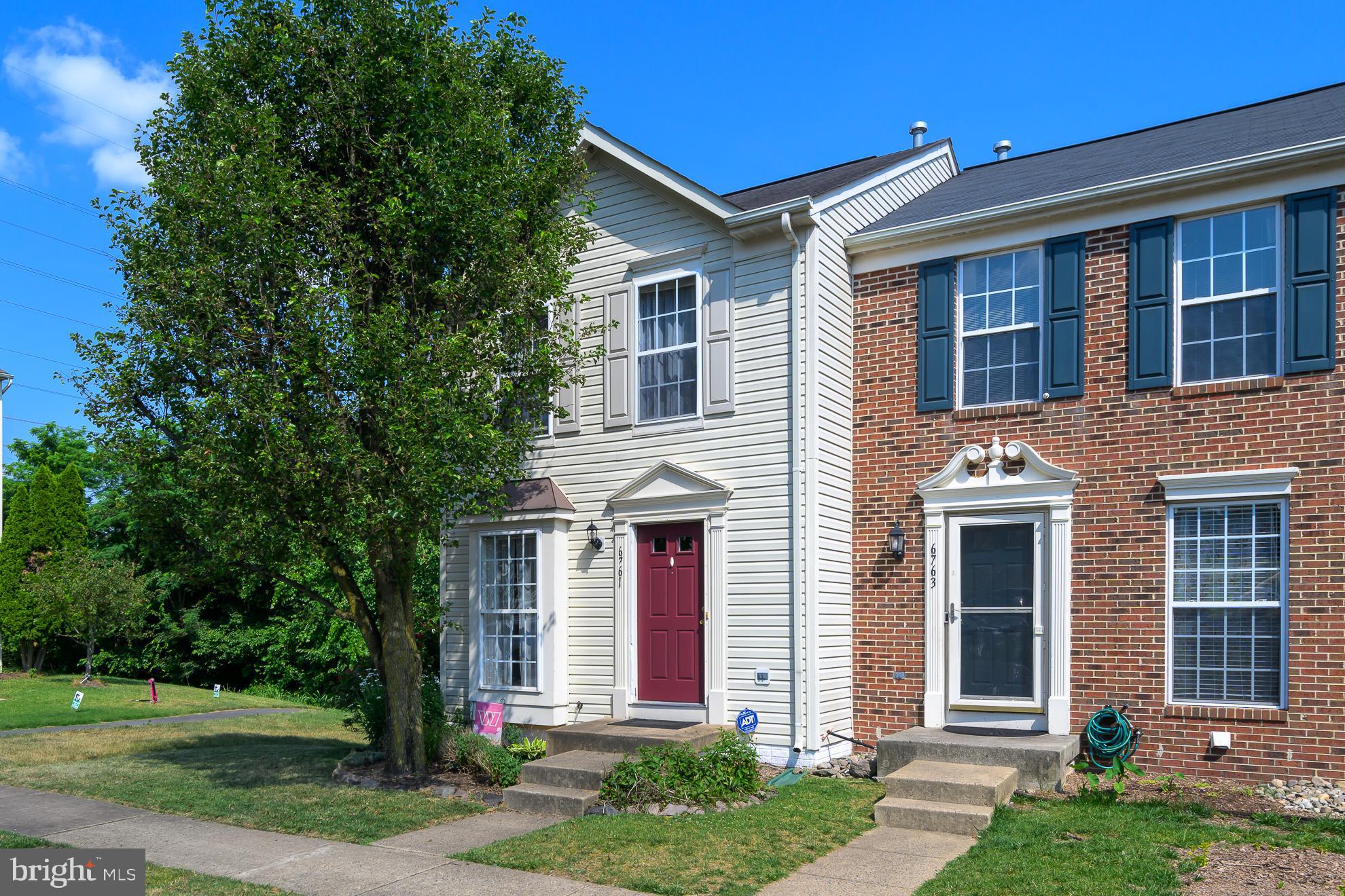 COMPTON VILLAGE - Residential