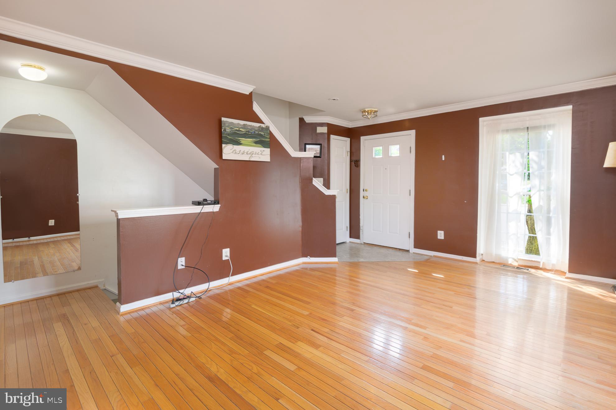 COMPTON VILLAGE - Residential