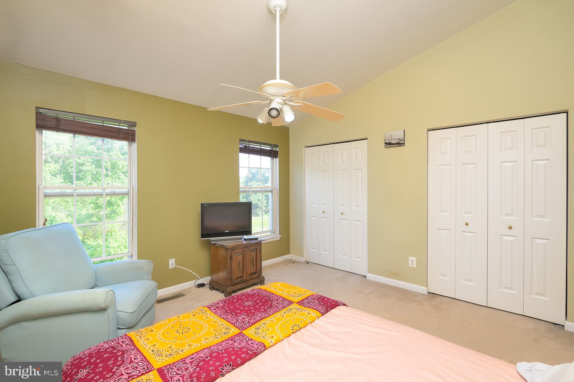 COMPTON VILLAGE - Residential