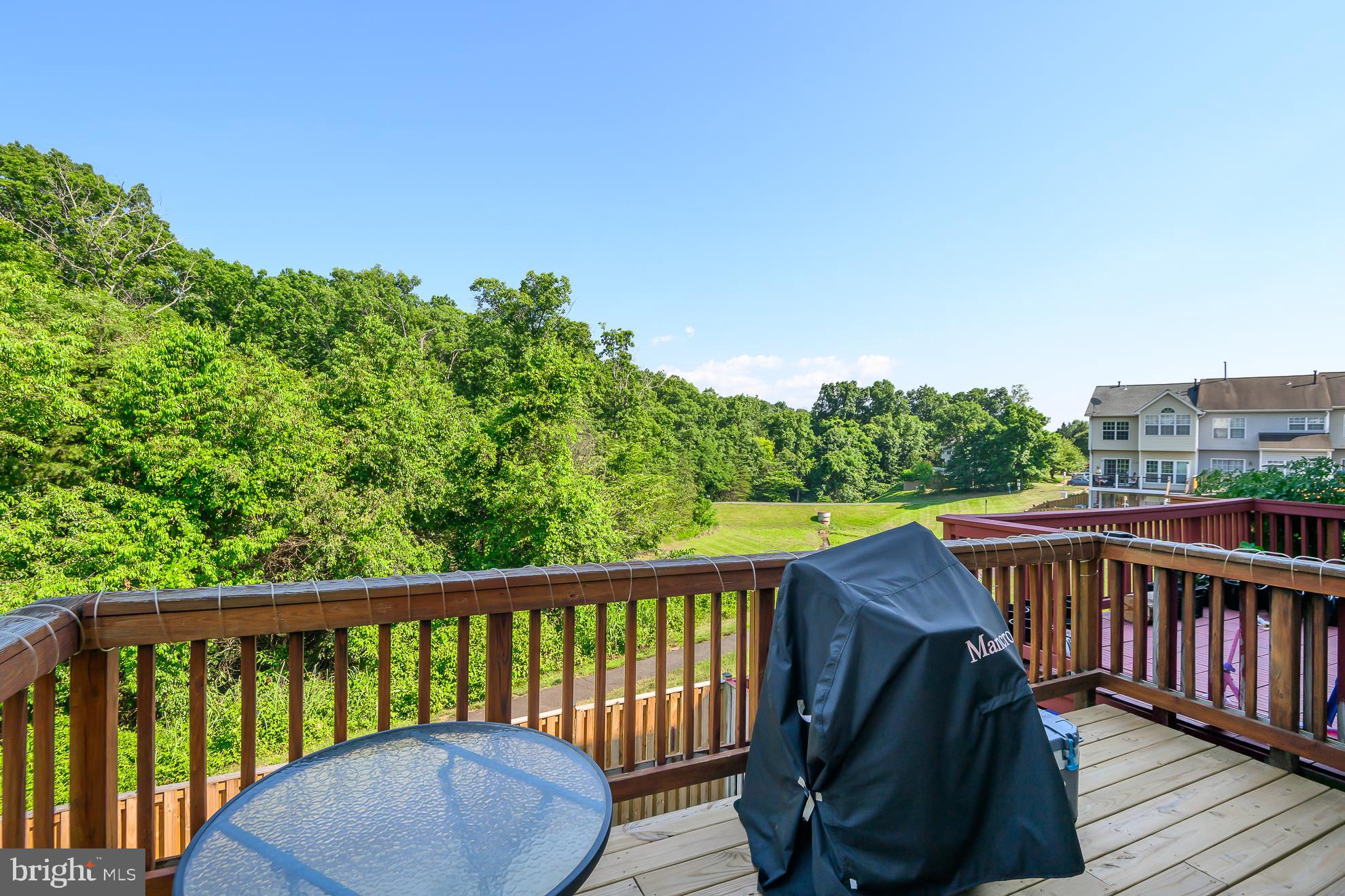 COMPTON VILLAGE - Residential