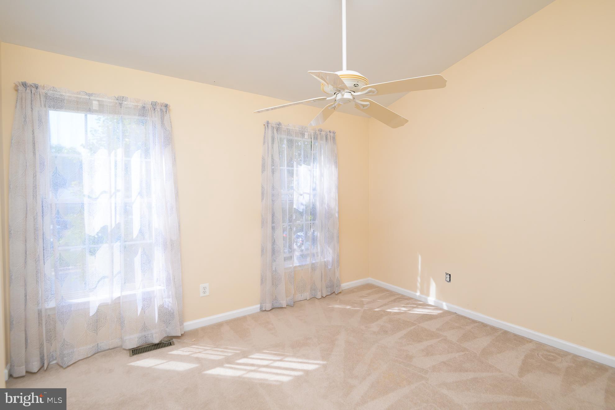 COMPTON VILLAGE - Residential