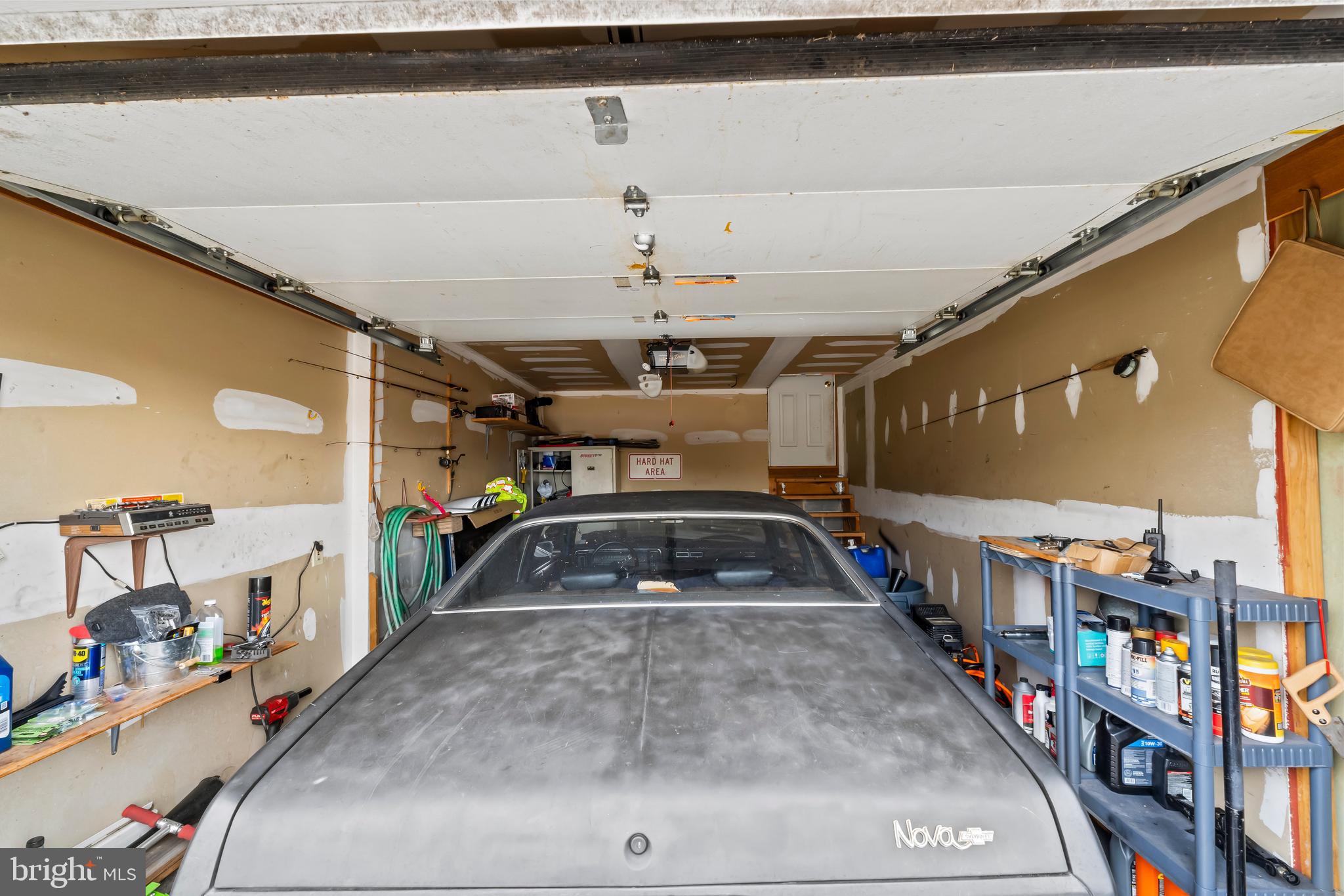 EMERALD HOLLOW ESTS - Residential