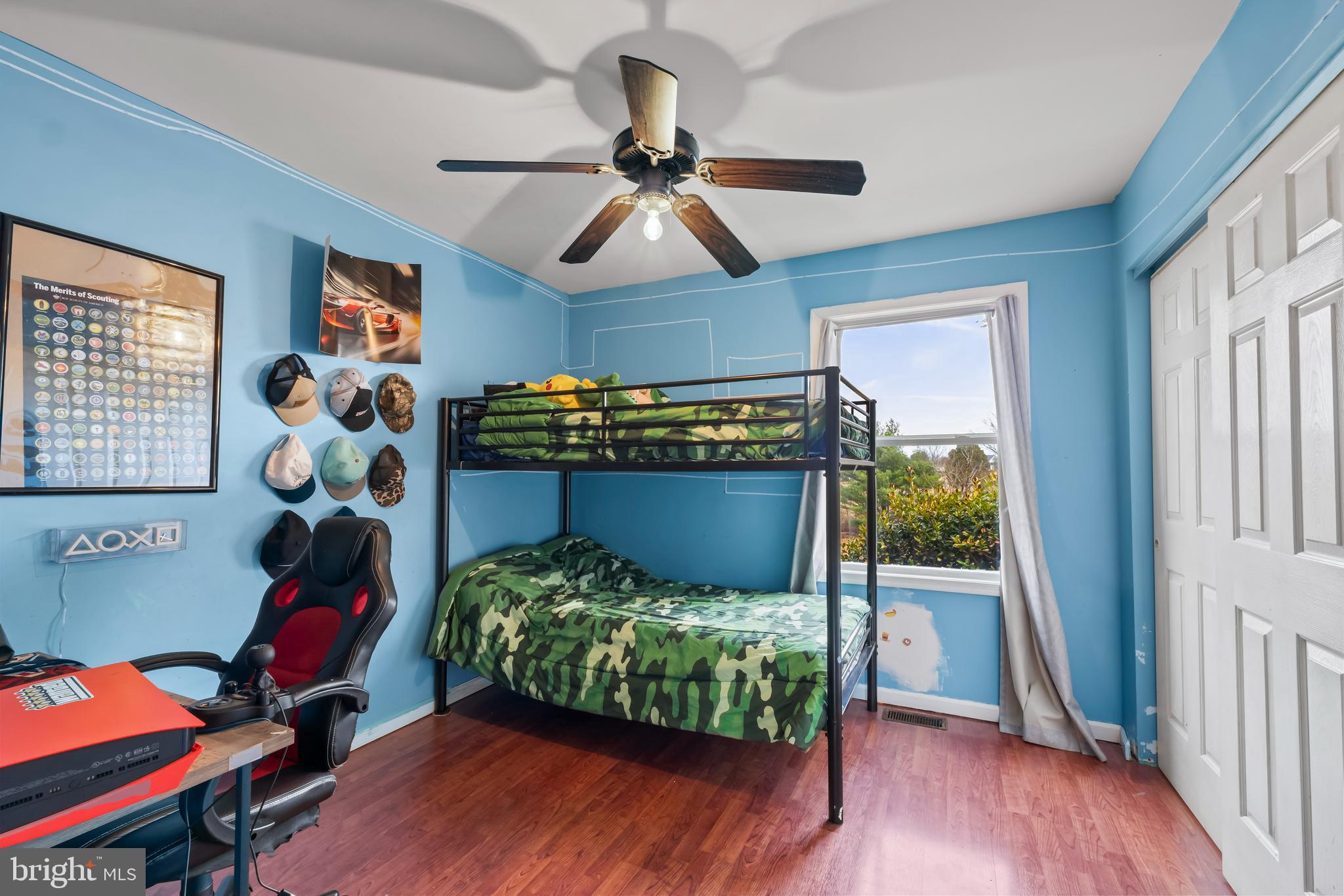 EMERALD HOLLOW ESTS - Residential