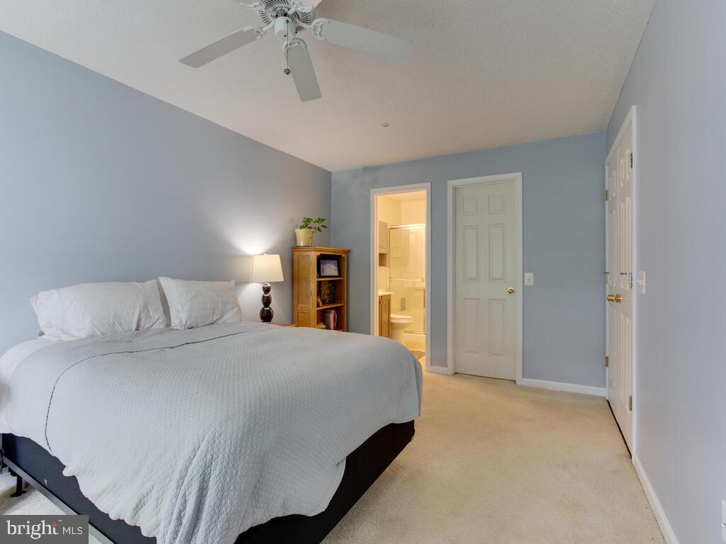 WINDGATE CONDO - Residential