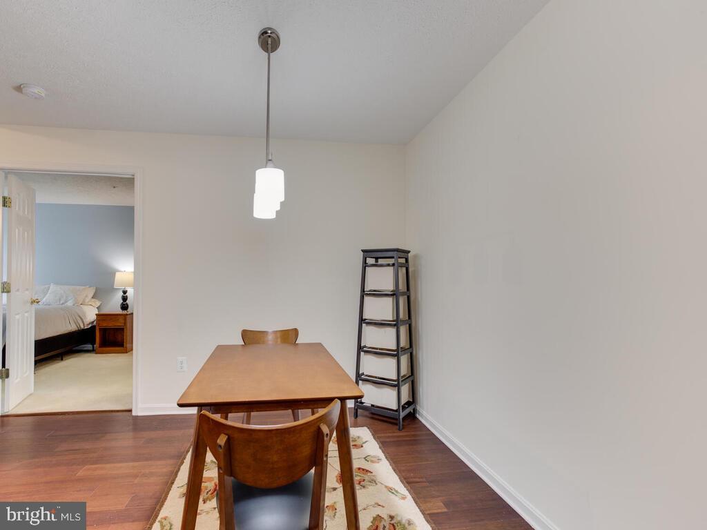 WINDGATE CONDO - Residential