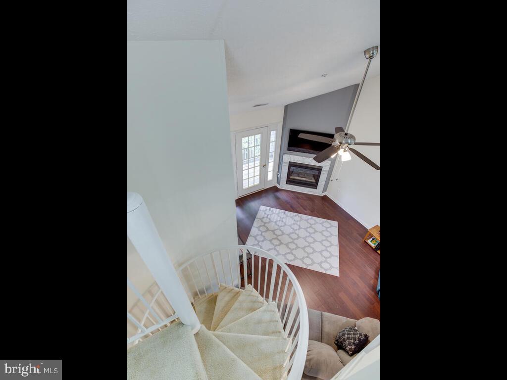 WINDGATE CONDO - Residential