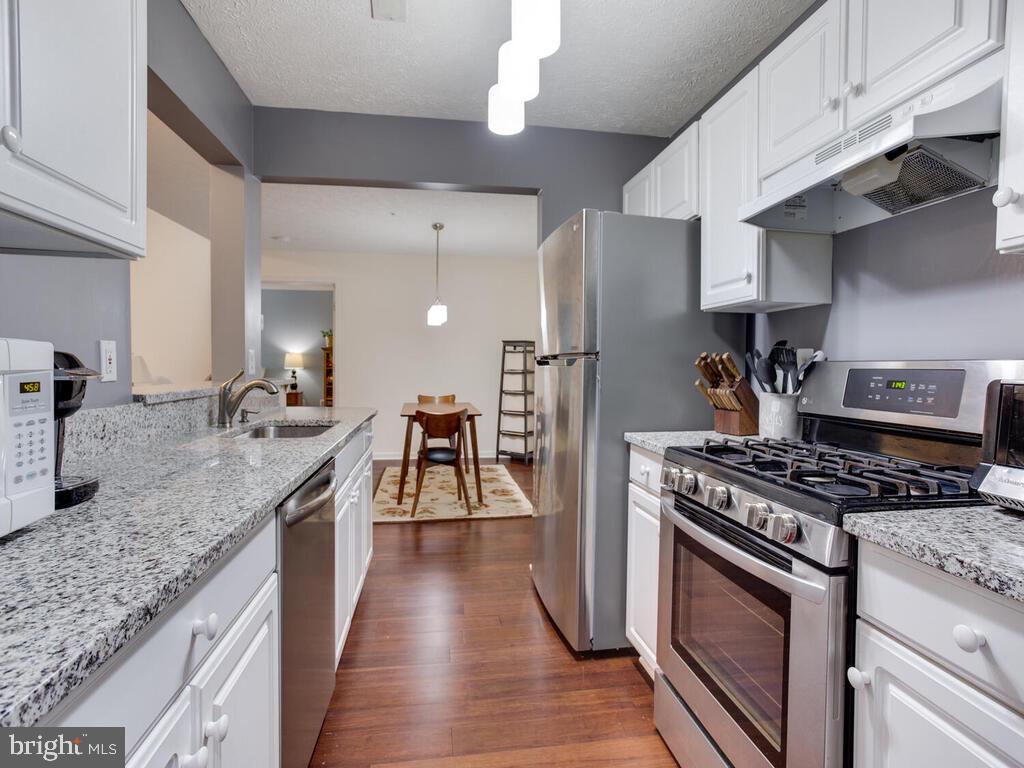 WINDGATE CONDO - Residential