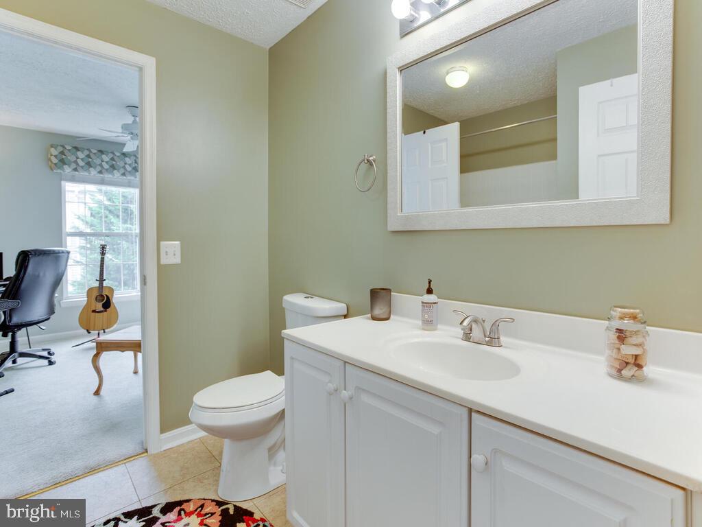 WINDGATE CONDO - Residential