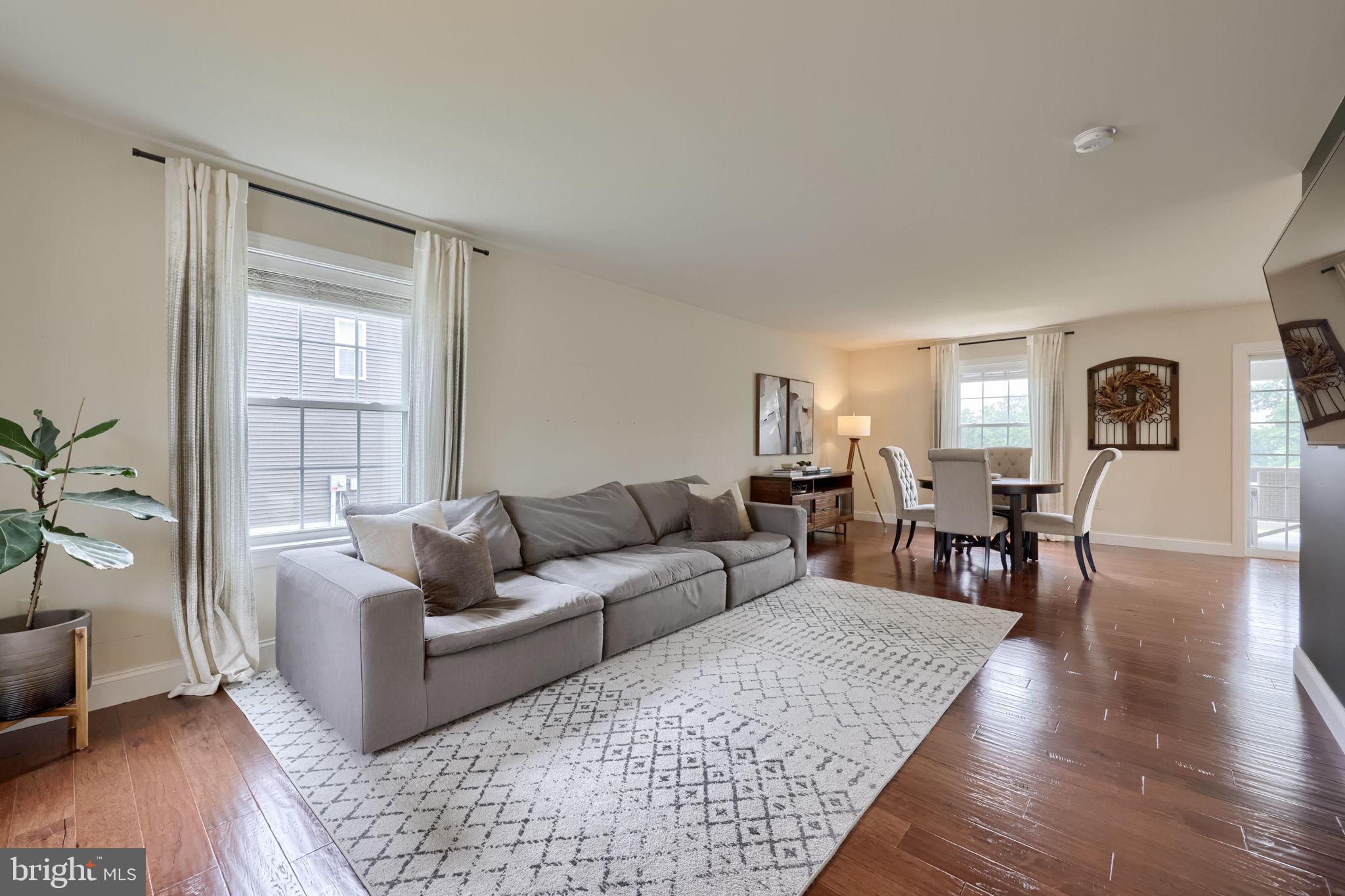 233 LOGHES DRIVE