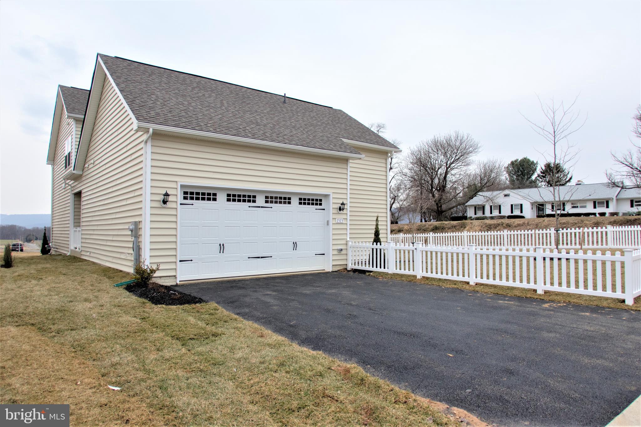 BRUNSWICK CROSSING - Residential