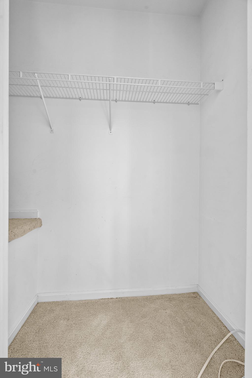 COURTLAND MANOR - Residential