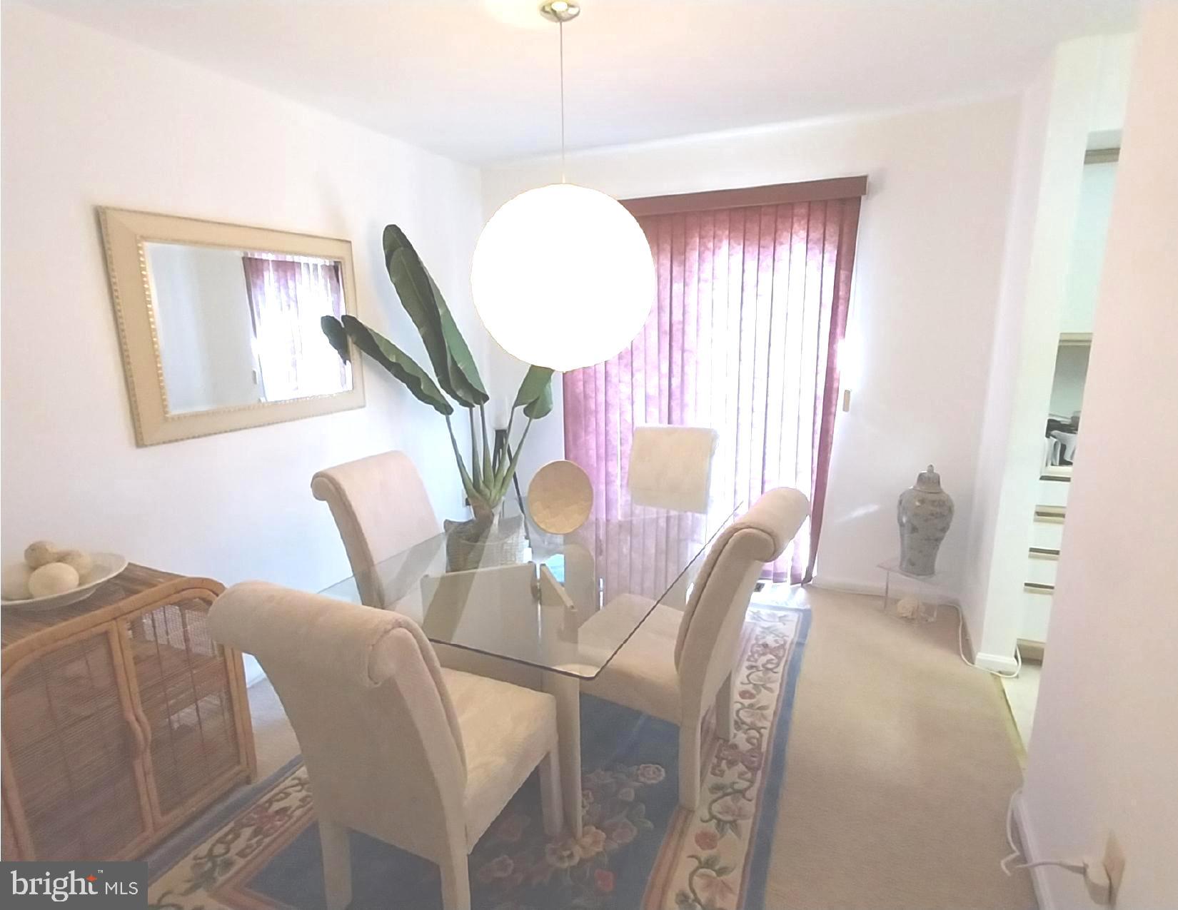 COURTLAND MANOR - Residential