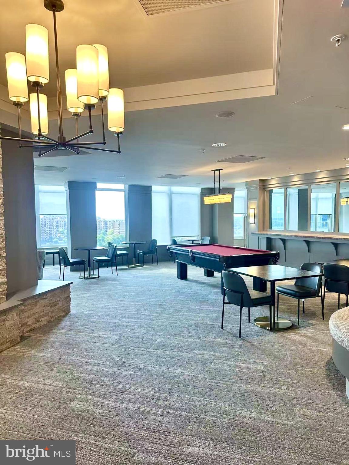 ONE PARK CREST - Residential