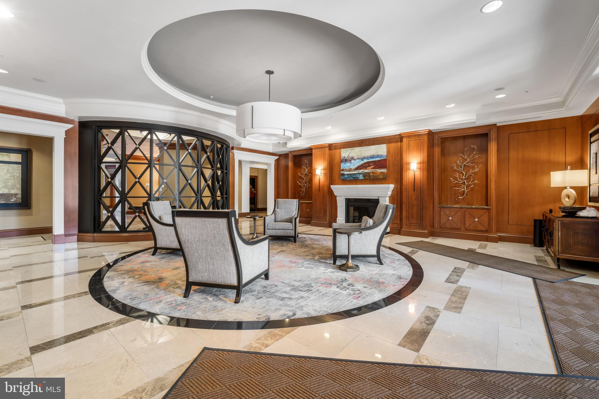 ONE PARK CREST - Residential