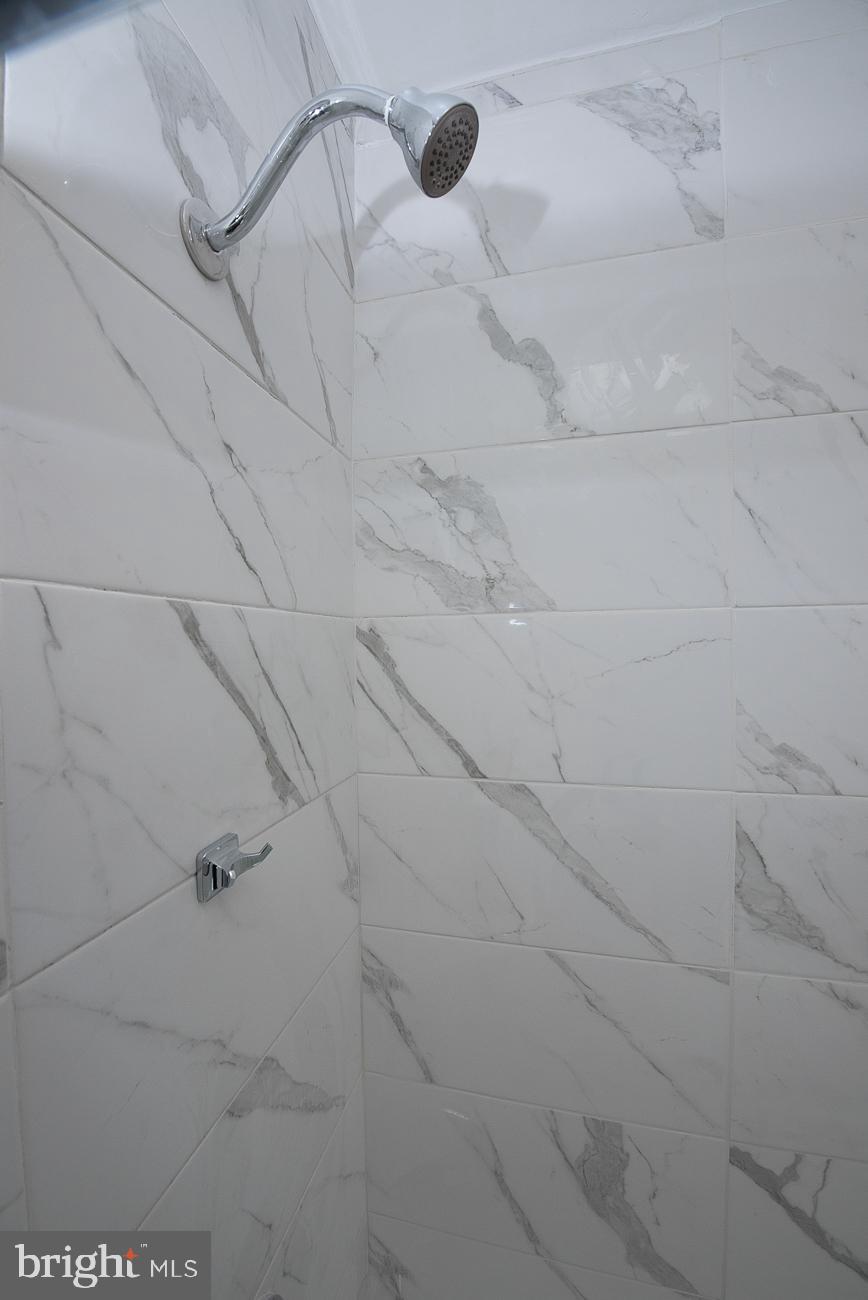 HIGHGATE - Residential