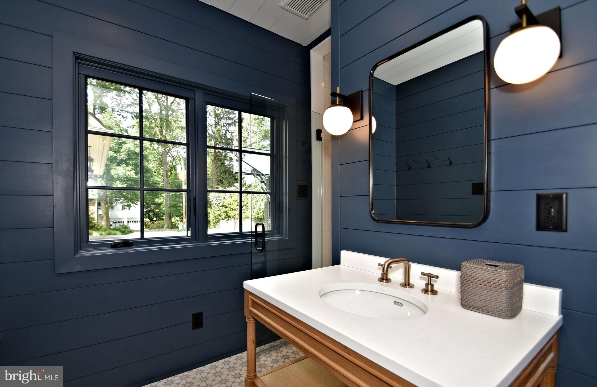 BERWYN VILLAGE - Residential