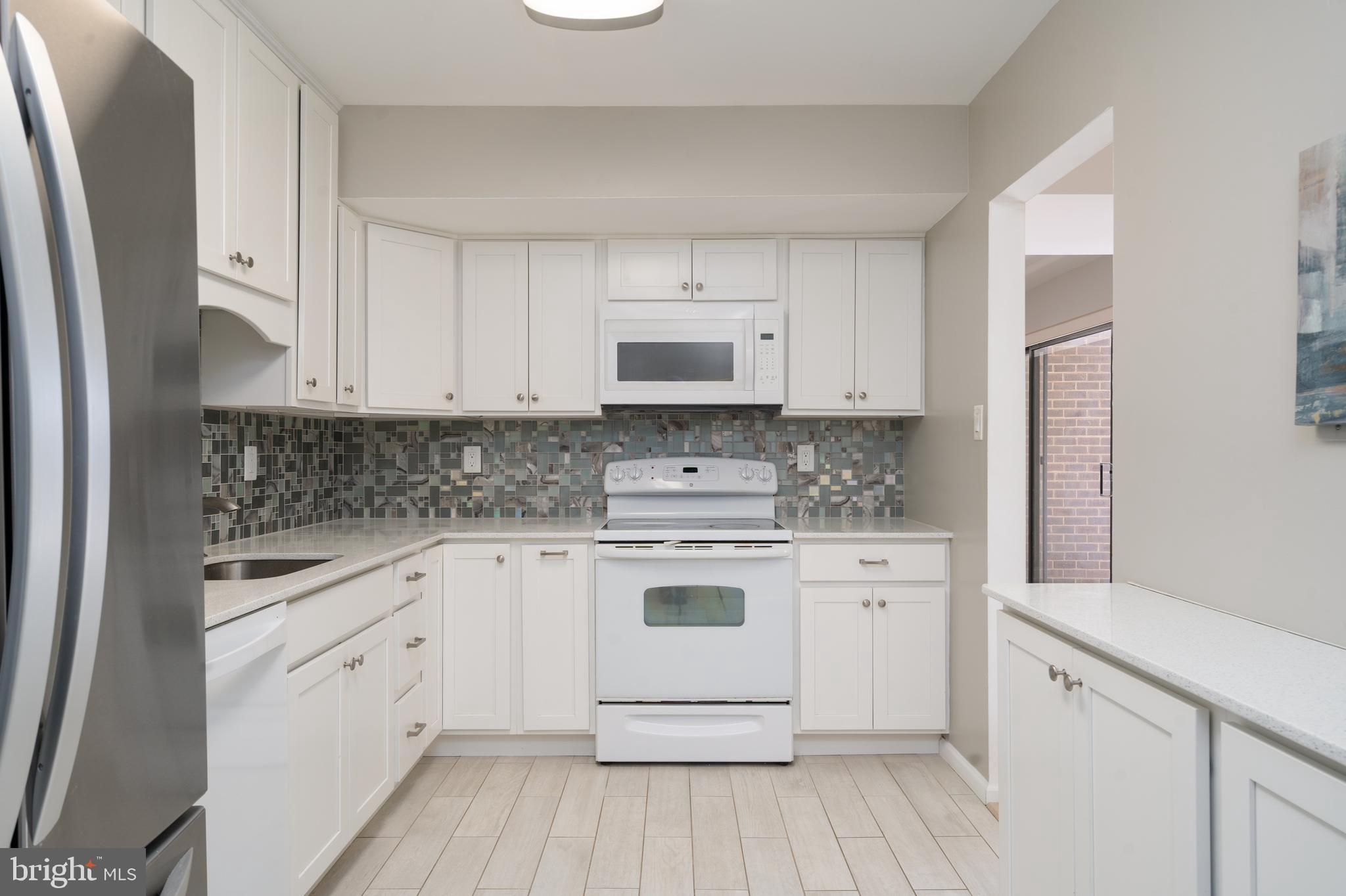 HAWTHORNE - Residential