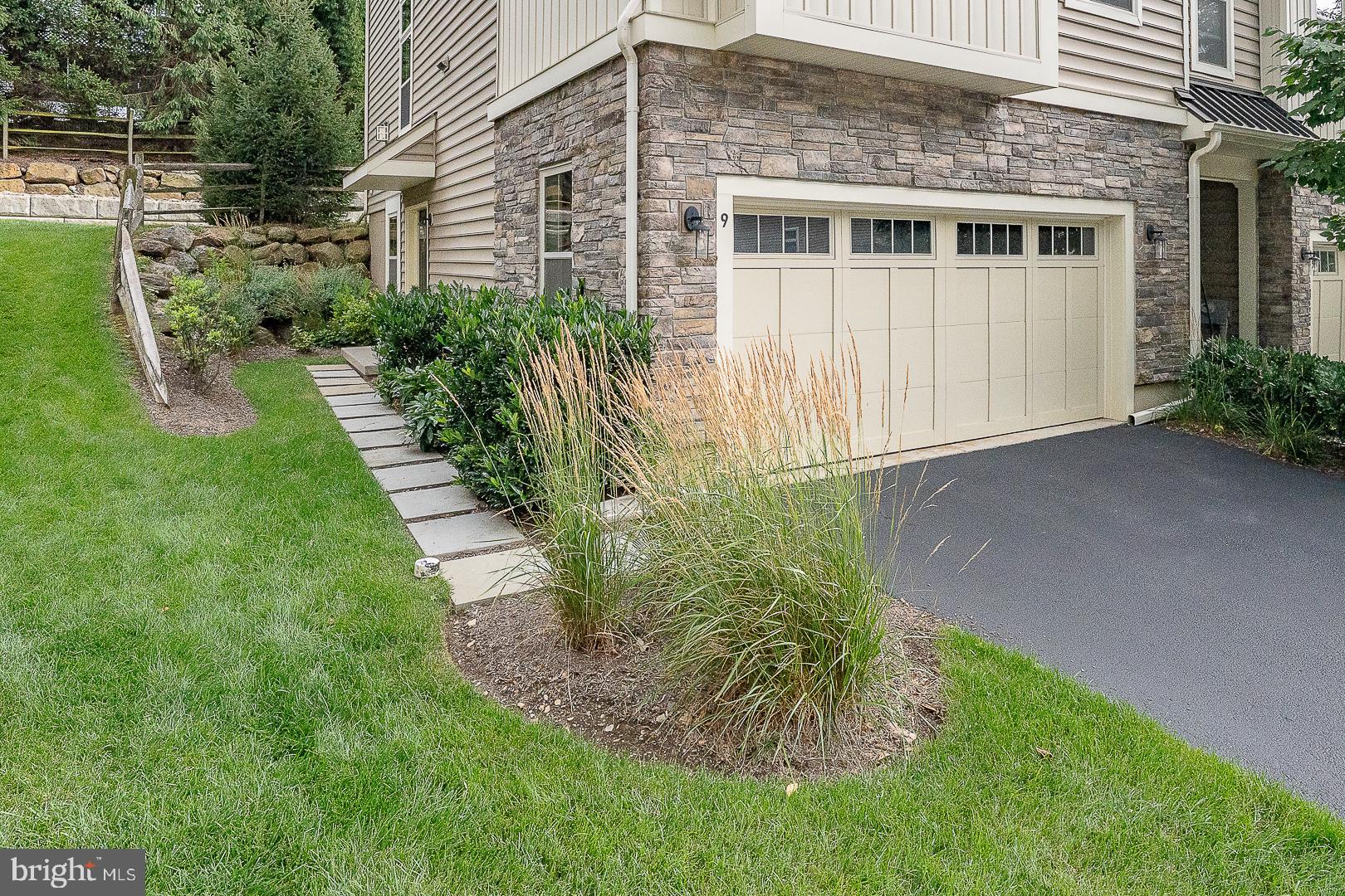 9 TREYBURN DRIVE